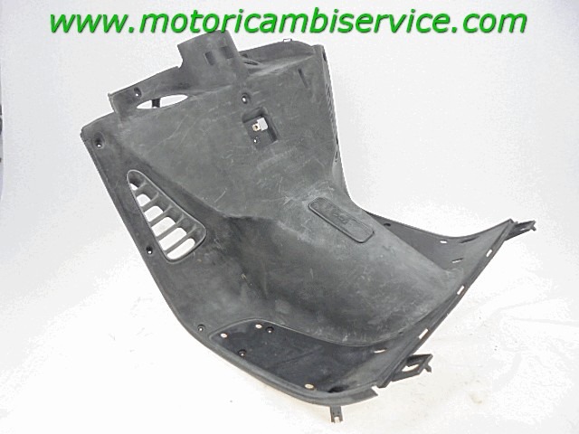 CARENA SCUDO GAMBE KYMCO GRAN DINK 125 2001 - 2006 KY320250 LEG SHIELD FAIRING