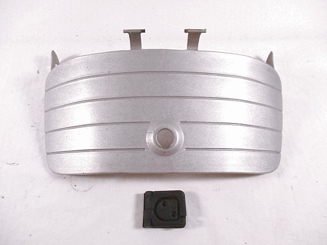 SPORTELLO PORTAOGGETTI GANCIO PORTA BORSE APRILIA GULLIVER 50 (1995-2001) AP8238986 