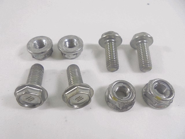 BULLONI DISCO POSTERIORE HONDA CB1000R 92KW 2008 - 2015 90102MFND00 REAR DISC BOLTS