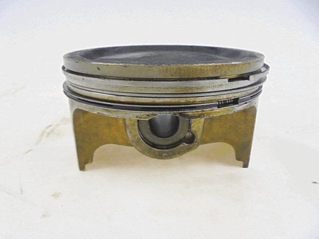 PISTONE PIAGGIO BEVERLY 500 IE E3 2002 - 2006 8328120002 PISTON