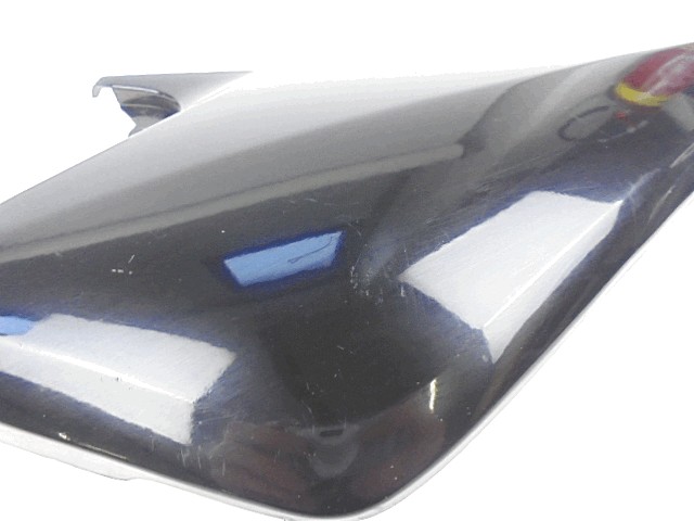 CARENA SINISTRA INFERIORE SELLA SUZUKI GSF 600 BANDIT 2000 - 2005 4721031F01019 LOWER SADDLE LEFT FAIRING CON DIFETTO