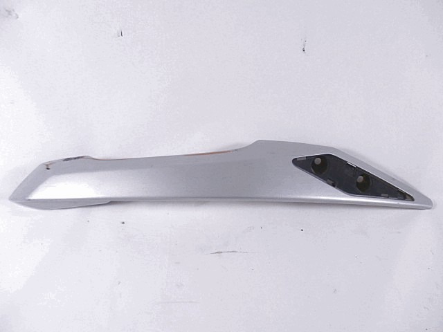 MANIGLIA POSTERIORE SINISTRA PEUGEOUT SATELIS 250 PREMIUM ( 2006 - 2013 ) PE784715G1 LEFT REAR HANDLE STRISCIATA