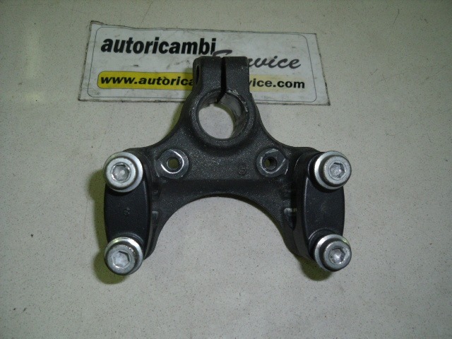 SUPPORTO MANUBRIO SUZUKI BURGMAN AN400 (2010) KW24 51311-14F10 