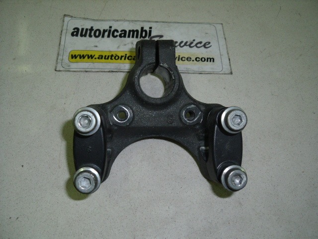 SUPPORTO MANUBRIO SUZUKI BURGMAN AN400 (2010) KW24 51311-14F10 