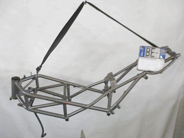 TELAIO CON TARGA E DOCUMENTI DUCATI MONSTER S4 SENNA 2001 - 2002 0024165 FRAME WITH DOCUMENTS DA REVISIONARE