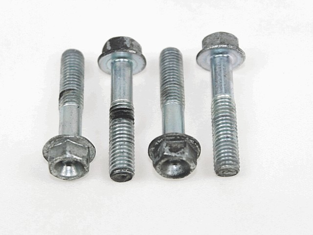 BULLONI PIASTRA INFERIORE FORCELLE SUZUKI GSX R 600 2006 - 2007 5132827E30 LOWER FORKS PLATE BOLTS