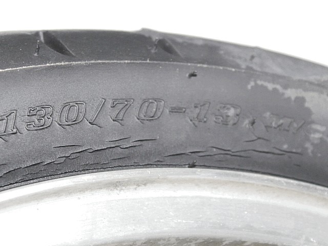 CERCHIO RUOTA ANTERIORE 13 POLLICI SUZUKI BURGMAN 2001 - 2003 54111-14F01-12R FRONT WHEEL LEGGERMENTE GRAFFIATO