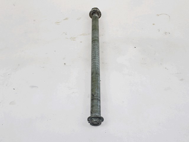 PERNO RUOTA POSTERIORE SUZUKI MARAUDER 800 1997 - 2004 6471124B02 REAR WHEEL AXLE