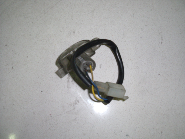 LUCE VASCA PORTAOGGETTI APRILIA ATLANTIC 500 (2005) 1-000-061-637 