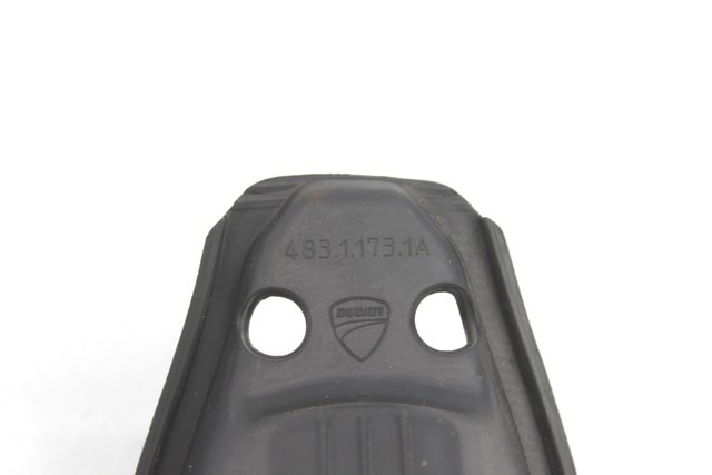 DUCATI PANIGALE 1199 48311731A COVER GOMMA CODINO 13 - 17 TAIL RUBBER COVER