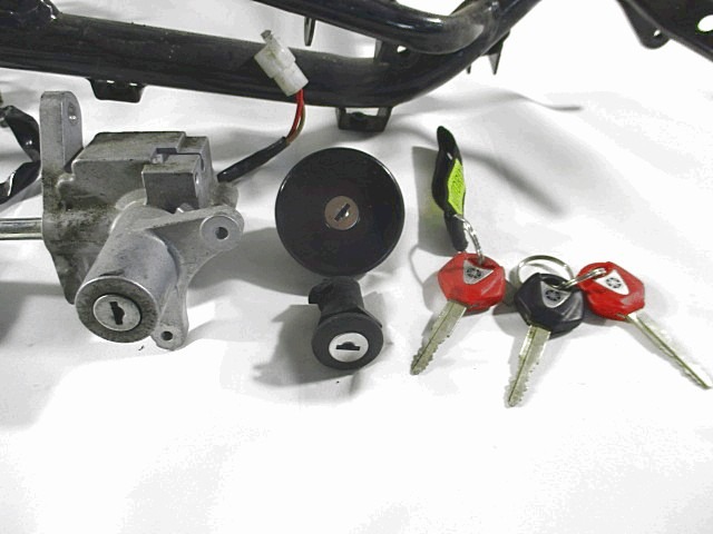 TELAIO CON TARGA DOCUMENTI E KIT CHIAVI YAMAHA X-MAX 2006-2010 1B9F11102033 FRAME WITH ECU KEYS LOCKS KIT