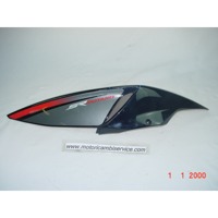 CARENATURA LATERALE APRILIA SR MOTARD 125 4T KM 3000 DESTRA LEGGERMENTE GRAFFIATA 6574670087