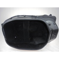 PORTAOGGETTI SUZUKI BURGMAN AN 650 (2003) 92211-10G01-000 92221-10G00-000 HELMET BOX