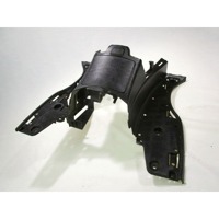 CARENATURA POGGIAPIEDI CENTRALE SUZUKI BURGMAN UH 200 2006 - 2012 4812103H00Y0J FOOTREST FAIRING CON GRAFFIO