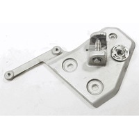 SUPPORTO PEDANA ANATERIORE SINISTRA TRIUMPH TIGER 1050 2006 - 2012 T2081270 FONT LEFT FOOTREST BRACKET