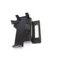 SUPPORTO REGOLATORE DI TENSIONE YAMAHA FZ1 FAZER GT 1000 2006 - 2016 2D1212870100 REAGULATOR BRACKET