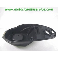 VANO PORTA CASCO PORTA OGGETTI PEUGEOT KISBEE 50 4t (2010 - 2017) 1-001-515-359 