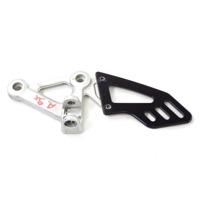 APRILIA SHIVER 900 894585 STAFFA PEDANA ANTERIORE SINISTRA 17 - 20 FRONT LEFT FOOTREST HOLDER