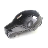 SUZUKI BURGMAN UH 125 9221103H01291 9222103H02291 VASCA SOTTOSELLA POORTACASCO 06 - 12 LUGGAGE BOX 9222103H01291