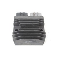 TRIUMPH STREET TRIPLE RS 765 T1300675 REGOLATORE DI TENSIONE 20 - 22 RECTIFIER