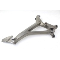 APRILIA SHIVER 750 854906 STAFFA PEDANE DESTRA  08 - 10 RIGHT FOOTRESTS HOLDER SEGNI DI USURA