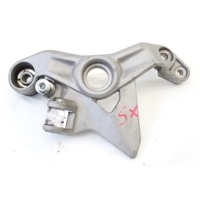 DUCATI SUPERSPORT 950 S 82413273BA STAFFA PEDANA ANTERIORE SINISTRA 21 - 24 FRONT LEFT FOOTREST HOLDER