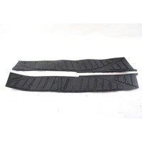 PIAGGIO HEXAGON 125 4T 494877 TAPPETINI PEDANA 02 - 03 FOOTBOARD MATS