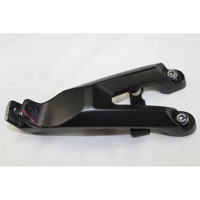 SUPPORTO PEDANA POSTERIORE SINISTRA YAMAHA XT 1200 ZE SUPER TENERE DAL 2013 23P274301000 REAR LEFT FOOTREST BRACKET CON GRAFFI