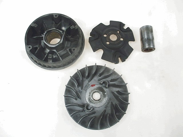 VARIATORE VENTOLA RAFFREDDAMENTO TRASMISSIONE MALAGUTI MADISON T 150 (1999-2001) 1-000-304-943 VARIATOR WITH FAN