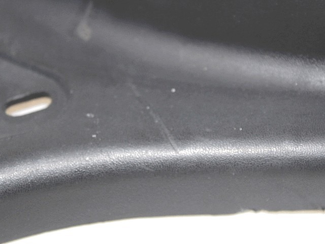 CARENA PEDANA POSTERIORE SINISTRA TGB DYNASTY 150 2005 REAR LEFT FOOTREST FAIRING CON GRAFFIO