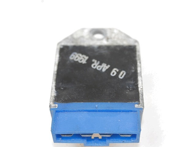 REGOLATORE DI TENSIONE MALAGUTI YESTERDAY 50 1997 - 1999 VOLTAGE REGULATOR