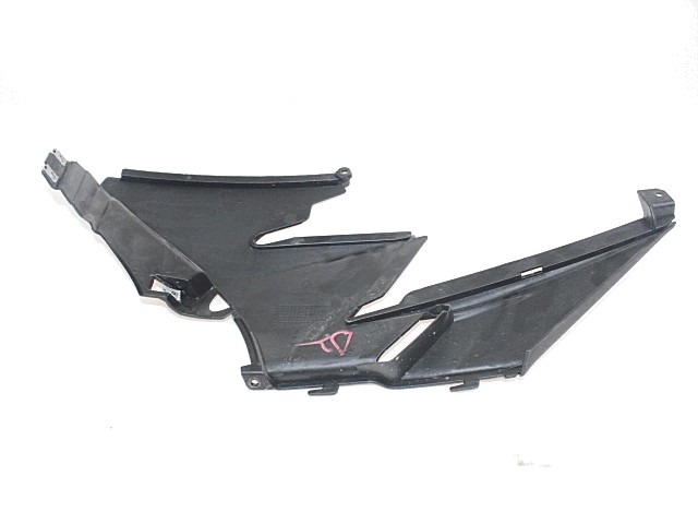 CARENA LATERALE DESTRA INFERIORE SELLA MALAGUTI BLOG 160 1-000-298-263 RIGHT SIDE LOWER SADDLE FAIRING 