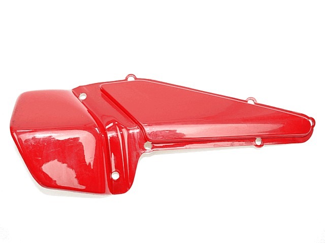 COVER LATERALE SINISTRA INFERIORE SELLA MOTO GUZZI BREVA V 750 IE GU32579210 LEFT SIDE LOWER SADDLE COVER 