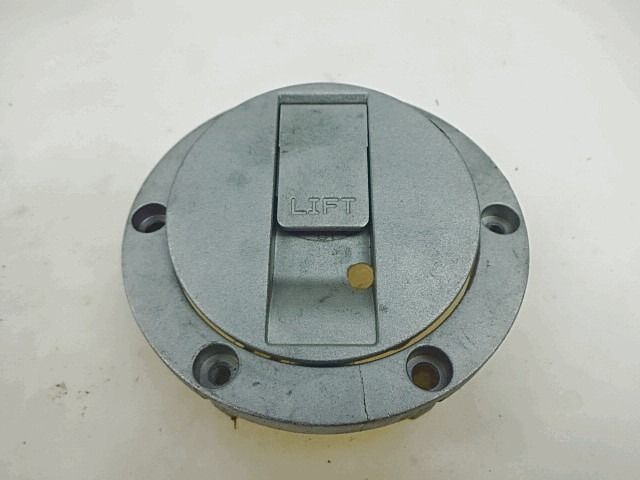 TAPPO SERBATOIO BENZINA GENERICO ZADI FUEL TANK CAP CON GRAFFIO