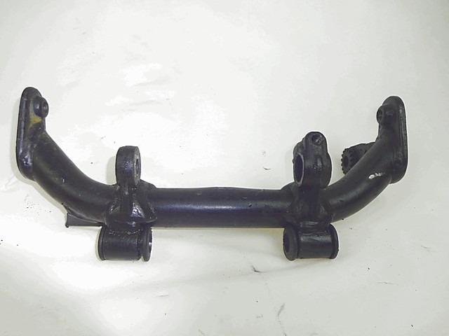 TRAVERSINO SUPPORTO MOTORE CAGIVA MITO 125 EV 2000 - 2007 8AA069057 ENGINE TRANSVERSE BRACKET LEGGERMENTE USURATO DAL TEMPO