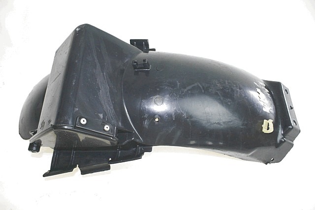 PARAFANGO POSTERIORE HONDA CB 750 F RC04 1980 - 1984 REAR FENDER