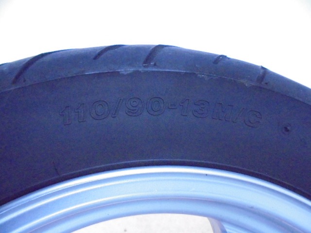 CERCHIO ANTERIORE SUZUKI BURGMAN AN 400 I.E. (2004) 5411114G00YD8 FRONT WHEEL PNEUMATICO 110/90 R13