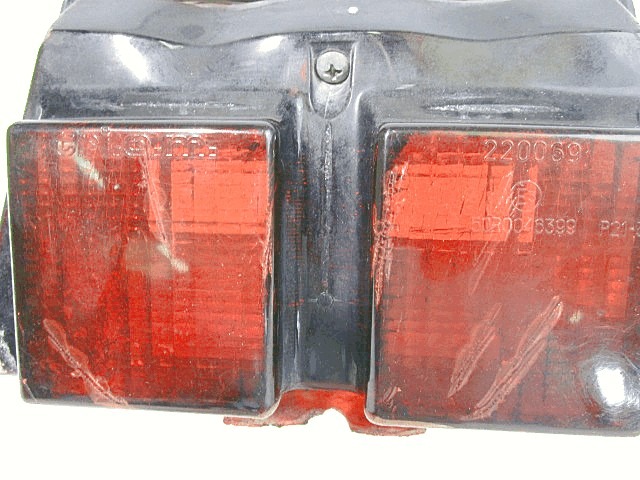 FARO POSTERIORE CAGIVA MITO 125 1992 - 1994 800018246 TAILLIGHT VETRO ROVINATO