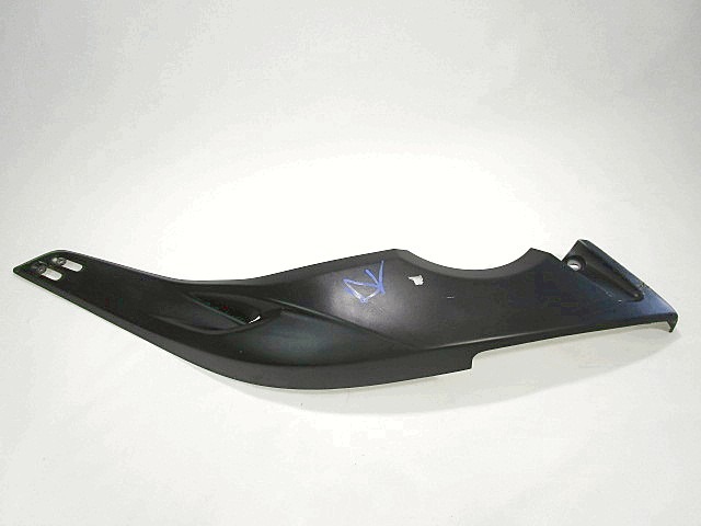 CARENA DESTRA INFERIORE SELLA YAMAHA T-MAX XP 500 2004 - 2007 5GJ2172W0133 LOWER SADDLE RIGHT FAIRING STRISIATA