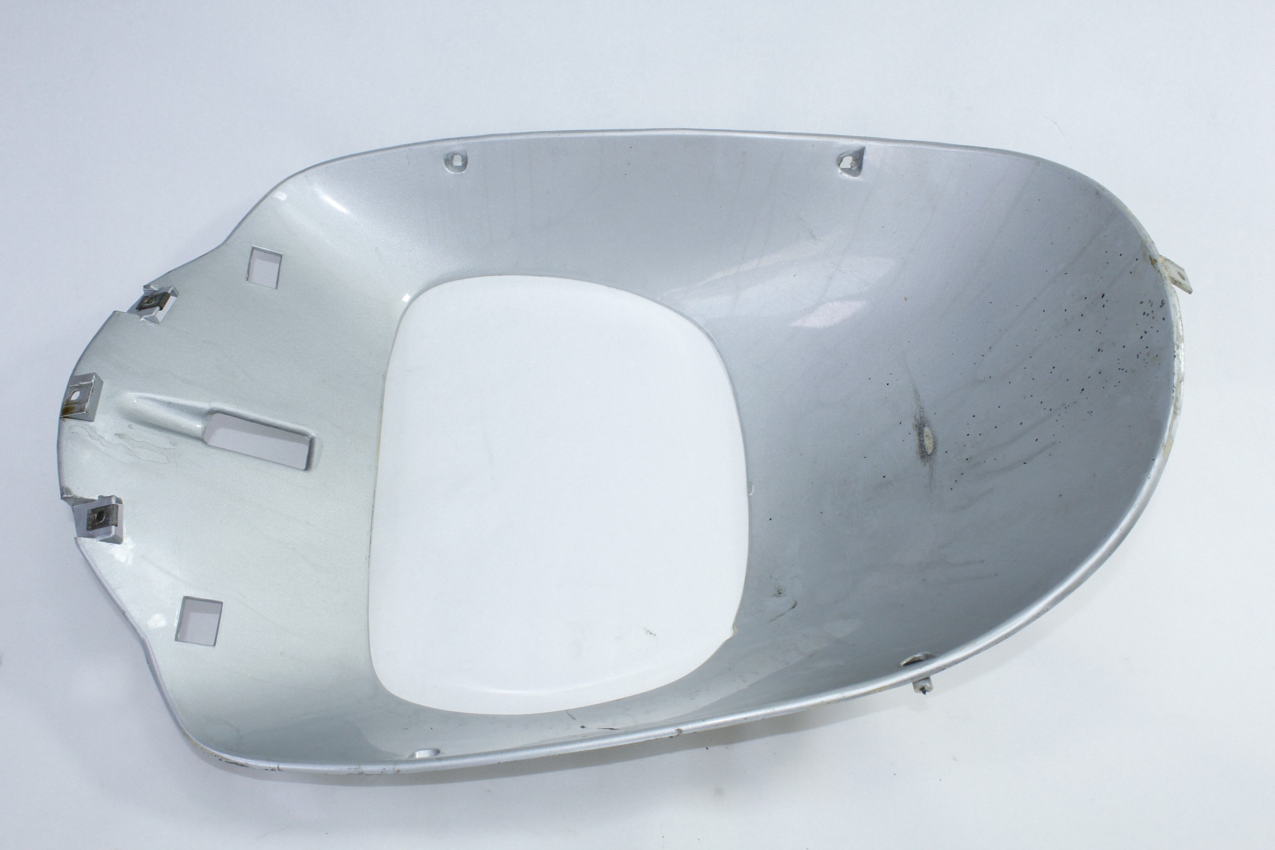 PARAFANGO ANTERIORE INTERNO TGB F409 150 455010 INTERNAL FRONT FENDER CON SEGNI DI USURA