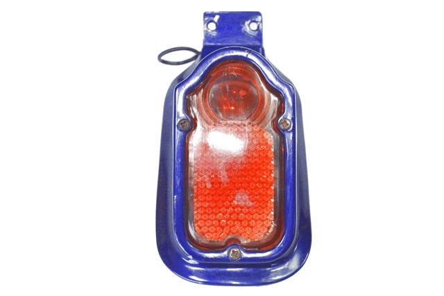 FARO POSTERIORE MOTO GUZZI V 35 C 1983 - 1988 TAILLIGHT NON ORIGINALE