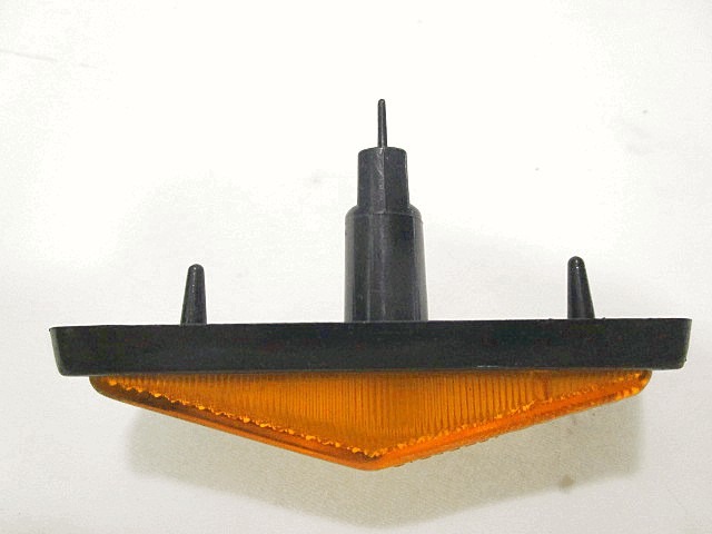 PLASTICA VETRO FRECCA PER MOTO CICLOMOTORE D'EPOCA AUCO 1LA2701S TURN LIGHT GLASS