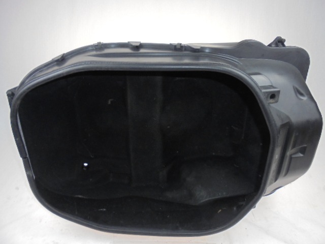 PORTAOGGETTI SUZUKI BURGMAN AN 650 (2003) 92211-10G01-000 92221-10G00-000 HELMET BOX