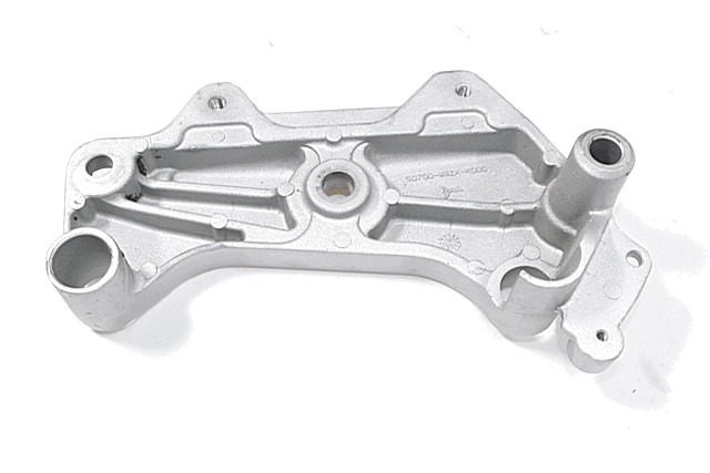 STAFFA SINISTRA SUPPORTO MOTORE HONDA CB600F HORNET 2005 - 2006 50700MBZK00ZA LEFT ENGINE BRACKET CON LEGGERI GRAFFI 