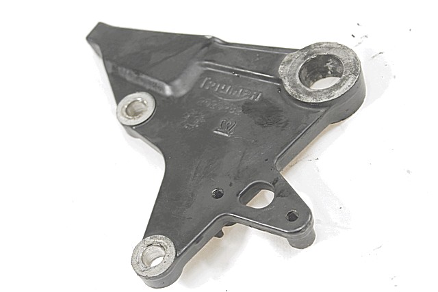 SUPPORTO PINZA FRENO POSTERIORE TRIUMPH TIGER 1050 2006 - 2012 T2020282 REAR BRAKE CALIPER BRACKET 