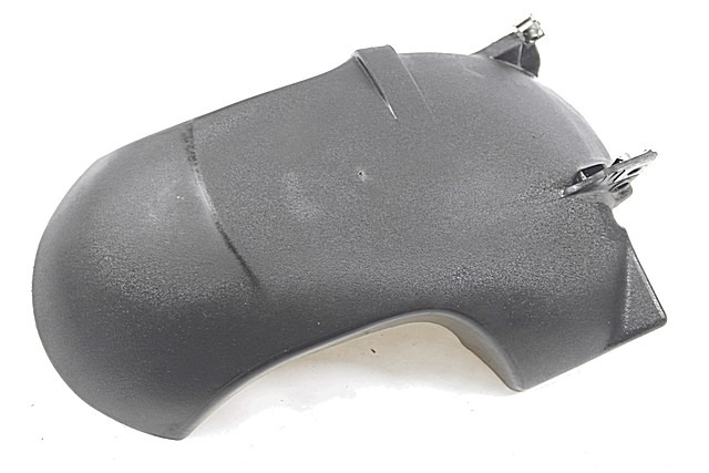 PARAFANGO POSTERIORE PIAGGIO VESPA GTS 300 IE SUPER 2008 - 2016 1B001422 REAR MUDGUARD