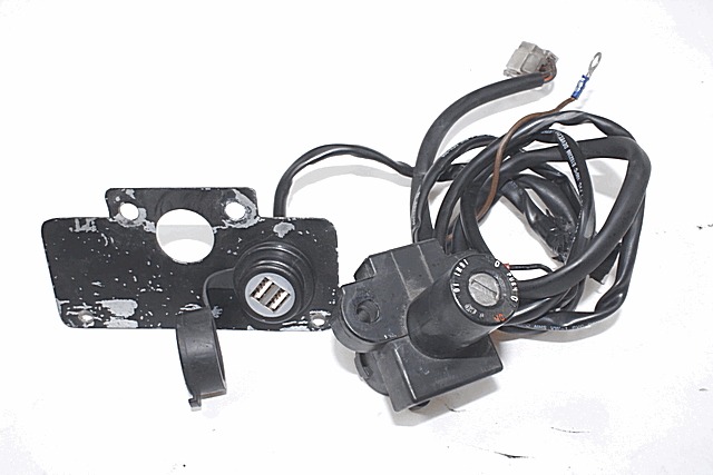 KIT CHIAVI ACCENSIONE HONDA CBR 600 F 1995 - 1996 35010MAL600 KEYS LOCKS KIT BLOCCHETTO CON MODIFICA PRESA USB