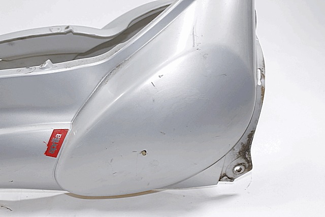 CARENATURA POSTERIORE APRILIA SCARABEO 100 4T 1999 - 2002 AP8268113 REAR FAIRING LEGGERI GRAFFI