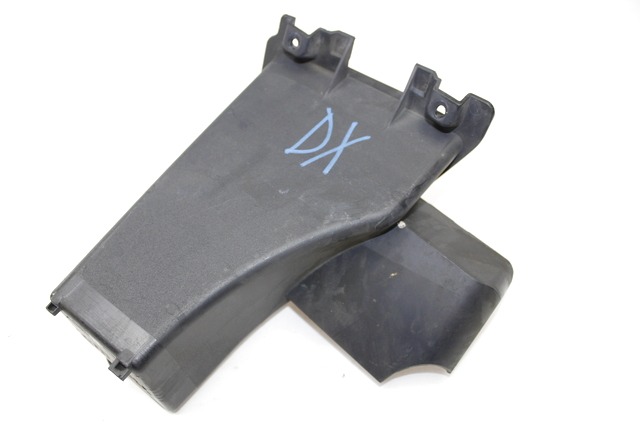 VANO PORTAOGGETI DESTRA RETROSCUDO SUZUKI BURGMAN 650 EXECUTIVE 2006 - 2012 9215110G00 RIGHT LEG SHIELD BOX