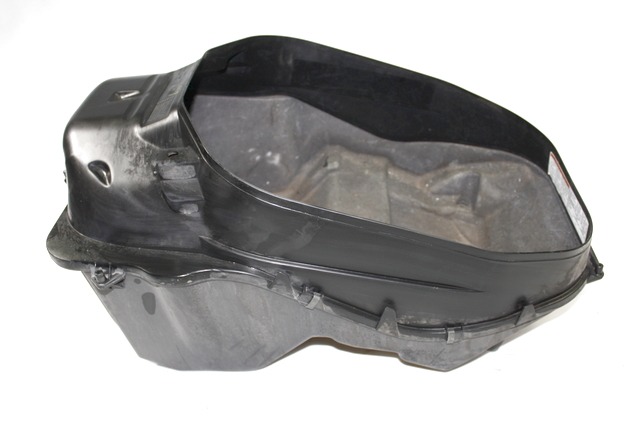 VASCA SOTTOSELLA PORTACASCO SUZUKI BURGMAN 650 EXECUTIVE 2006 - 2012 9221110G10 9222110G10 HELMET BOX